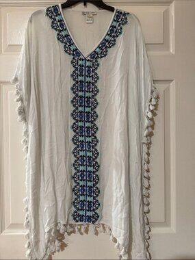 Cute Options Womens White Tassel Kaftan Cover-Up With Blue Embroidery Size S 100